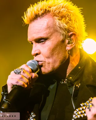 Billy Idol Darien Center