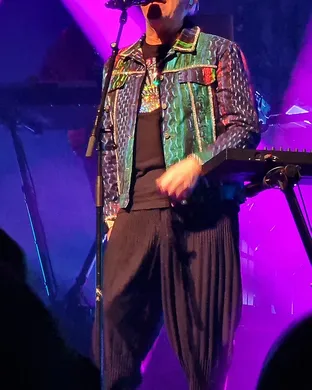 Howard Jones Lewiston