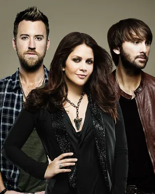 Lady A Niagara Falls