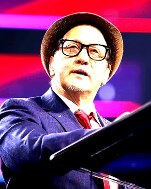 Rob Schneider Niagara Falls